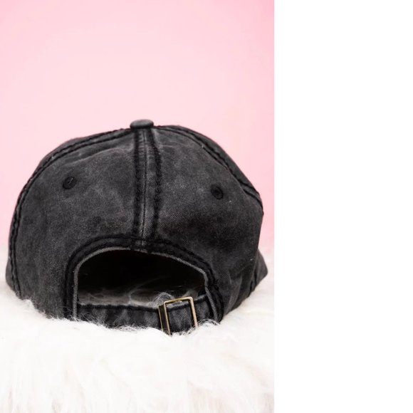 NWT  BOUTIQUE  BLACK WITH FLEUR DE LIS CAP HAT  5***** RATED ITEM - Picture 2 of 2